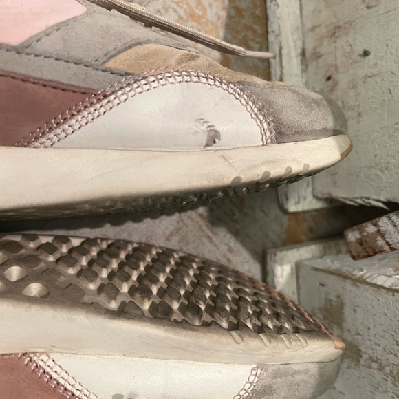 Cole Haan Womens 8 B Casual Sneakers - Pink, Beige, and White - Picture 10 of 10